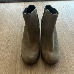 Sorel Ankle boots size 7